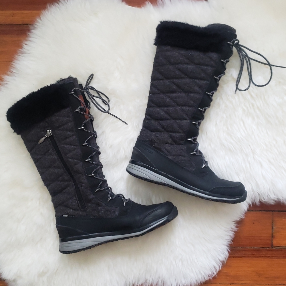 🎄Salomon Winter Boots🎄